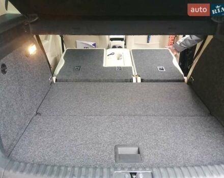 Чорний Фольксваген Тігуан, об'ємом двигуна 2 л та пробігом 99 тис. км за 15000 $, фото 17 на Automoto.ua