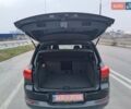 Черный Фольксваген Тигуан, объемом двигателя 2 л и пробегом 172 тыс. км за 12000 $, фото 4 на Automoto.ua