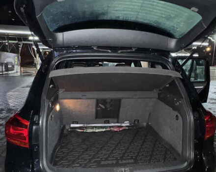 Чорний Фольксваген Тігуан, об'ємом двигуна 2 л та пробігом 291 тис. км за 17000 $, фото 6 на Automoto.ua