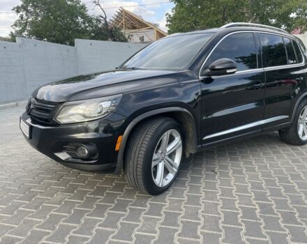 Черный Фольксваген Тигуан, объемом двигателя 2 л и пробегом 246 тыс. км за 9000 $, фото 2 на Automoto.ua