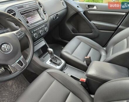 Чорний Фольксваген Тігуан, об'ємом двигуна 2 л та пробігом 169 тис. км за 13550 $, фото 15 на Automoto.ua