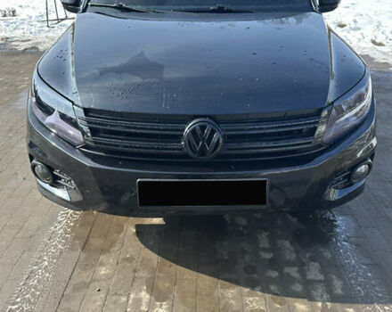 Черный Фольксваген Тигуан, объемом двигателя 2 л и пробегом 181 тыс. км за 11350 $, фото 8 на Automoto.ua