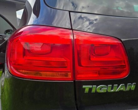 Черный Фольксваген Тигуан, объемом двигателя 1.4 л и пробегом 170 тыс. км за 8650 $, фото 5 на Automoto.ua