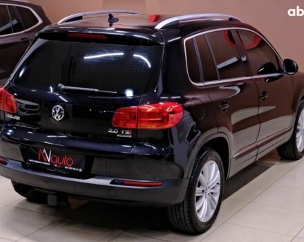 Черный Фольксваген Тигуан, объемом двигателя 2 л и пробегом 195 тыс. км за 11900 $, фото 4 на Automoto.ua