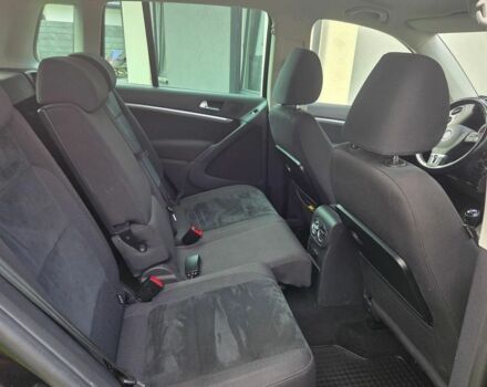 Черный Фольксваген Тигуан, объемом двигателя 1.4 л и пробегом 170 тыс. км за 8650 $, фото 21 на Automoto.ua