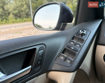 Черный Фольксваген Тигуан, объемом двигателя 1.98 л и пробегом 147 тыс. км за 14500 $, фото 16 на Automoto.ua