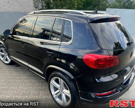 Черный Фольксваген Тигуан, объемом двигателя 2 л и пробегом 246 тыс. км за 9000 $, фото 6 на Automoto.ua
