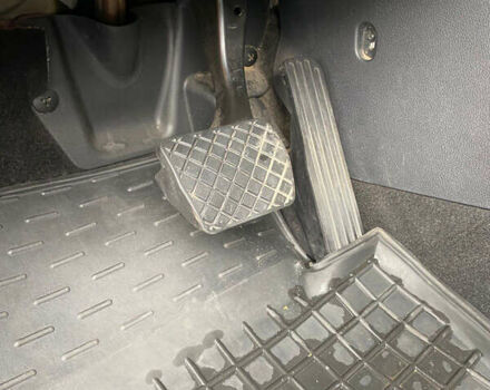 Черный Фольксваген Тигуан, объемом двигателя 1.97 л и пробегом 132 тыс. км за 16999 $, фото 19 на Automoto.ua