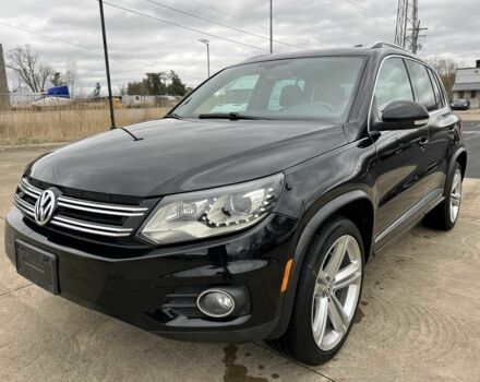 Черный Фольксваген Тигуан, объемом двигателя 2 л и пробегом 80 тыс. км за 9100 $, фото 2 на Automoto.ua