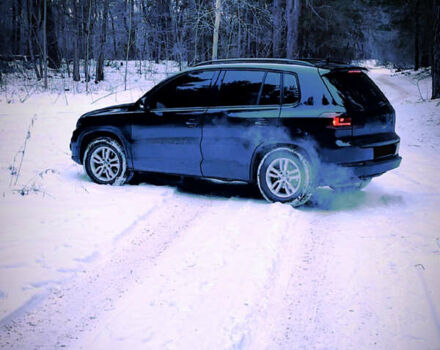Черный Фольксваген Тигуан, объемом двигателя 2 л и пробегом 181 тыс. км за 11350 $, фото 5 на Automoto.ua