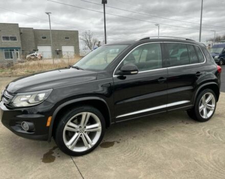 Чорний Фольксваген Тігуан, об'ємом двигуна 2 л та пробігом 88 тис. км за 8200 $, фото 2 на Automoto.ua
