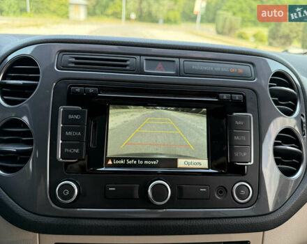 Черный Фольксваген Тигуан, объемом двигателя 1.98 л и пробегом 147 тыс. км за 14500 $, фото 29 на Automoto.ua