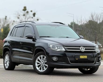 Чорний Фольксваген Тігуан, об'ємом двигуна 2 л та пробігом 145 тис. км за 12650 $, фото 5 на Automoto.ua