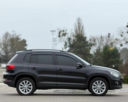 Чорний Фольксваген Тігуан, об'ємом двигуна 2 л та пробігом 145 тис. км за 12650 $, фото 4 на Automoto.ua