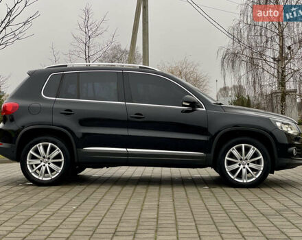 Чорний Фольксваген Тігуан, об'ємом двигуна 2 л та пробігом 223 тис. км за 16950 $, фото 22 на Automoto.ua