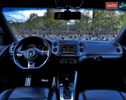 Черный Фольксваген Тигуан, объемом двигателя 2 л и пробегом 139 тыс. км за 17900 $, фото 42 на Automoto.ua