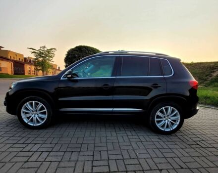 Черный Фольксваген Тигуан, объемом двигателя 2 л и пробегом 75 тыс. км за 7900 $, фото 3 на Automoto.ua