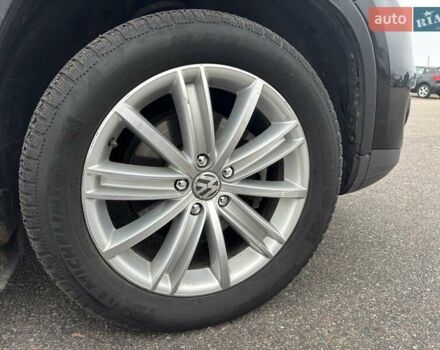 Черный Фольксваген Тигуан, объемом двигателя 2 л и пробегом 126 тыс. км за 14200 $, фото 45 на Automoto.ua