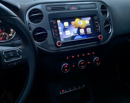 Черный Фольксваген Тигуан, объемом двигателя 1.98 л и пробегом 155 тыс. км за 12800 $, фото 5 на Automoto.ua