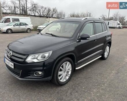Черный Фольксваген Тигуан, объемом двигателя 2 л и пробегом 126 тыс. км за 14200 $, фото 3 на Automoto.ua