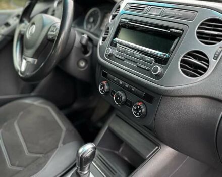 Черный Фольксваген Тигуан, объемом двигателя 1.98 л и пробегом 180 тыс. км за 12800 $, фото 7 на Automoto.ua