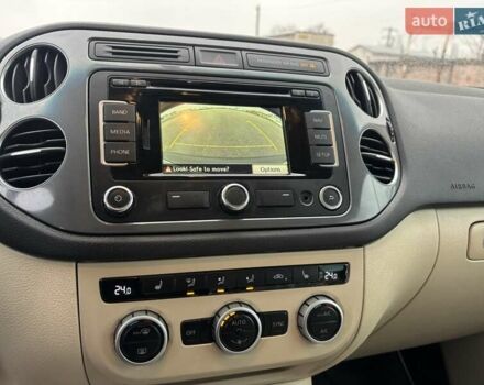 Черный Фольксваген Тигуан, объемом двигателя 2 л и пробегом 126 тыс. км за 14200 $, фото 16 на Automoto.ua