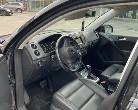 Черный Фольксваген Тигуан, объемом двигателя 2 л и пробегом 178 тыс. км за 12500 $, фото 8 на Automoto.ua