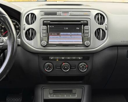 Черный Фольксваген Тигуан, объемом двигателя 2 л и пробегом 79 тыс. км за 8400 $, фото 10 на Automoto.ua