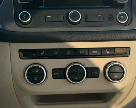 Черный Фольксваген Тигуан, объемом двигателя 2 л и пробегом 151 тыс. км за 9500 $, фото 8 на Automoto.ua