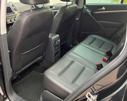 Чорний Фольксваген Тігуан, об'ємом двигуна 1.98 л та пробігом 174 тис. км за 12750 $, фото 26 на Automoto.ua