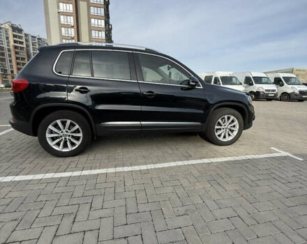 Черный Фольксваген Тигуан, объемом двигателя 2 л и пробегом 166 тыс. км за 16400 $, фото 5 на Automoto.ua