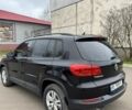 Черный Фольксваген Тигуан, объемом двигателя 2 л и пробегом 175 тыс. км за 13500 $, фото 3 на Automoto.ua