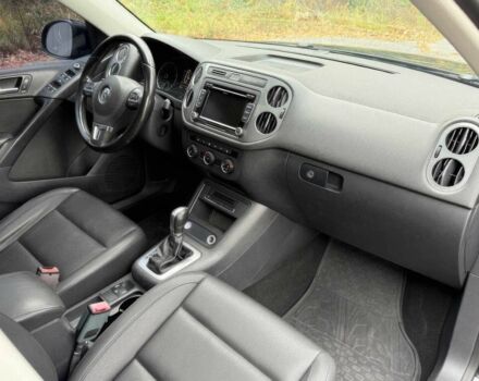 Черный Фольксваген Тигуан, объемом двигателя 2 л и пробегом 77 тыс. км за 5500 $, фото 10 на Automoto.ua