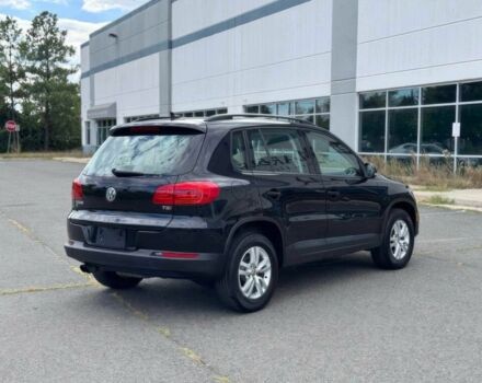 Черный Фольксваген Тигуан, объемом двигателя 2 л и пробегом 78 тыс. км за 3400 $, фото 6 на Automoto.ua