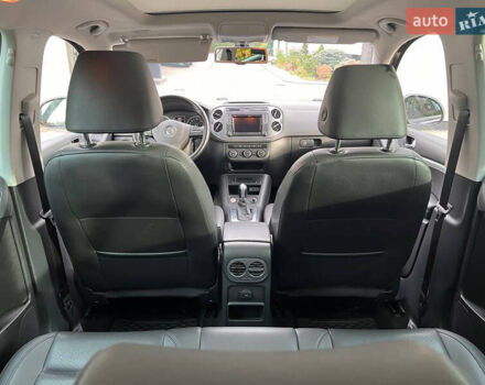 Чорний Фольксваген Тігуан, об'ємом двигуна 1.98 л та пробігом 174 тис. км за 12750 $, фото 31 на Automoto.ua