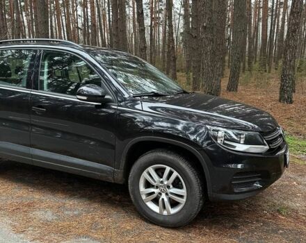 Черный Фольксваген Тигуан, объемом двигателя 2 л и пробегом 240 тыс. км за 12200 $, фото 2 на Automoto.ua