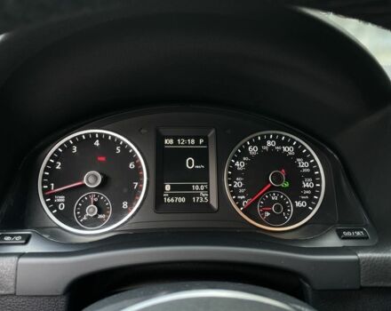 Чорний Фольксваген Тігуан, об'ємом двигуна 2 л та пробігом 166 тис. км за 13500 $, фото 13 на Automoto.ua