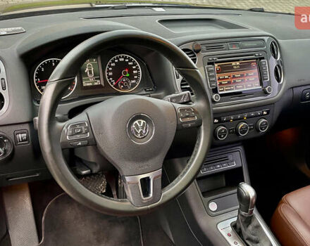 Чорний Фольксваген Тігуан, об'ємом двигуна 2 л та пробігом 223 тис. км за 16950 $, фото 43 на Automoto.ua