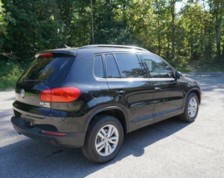 Черный Фольксваген Тигуан, объемом двигателя 2 л и пробегом 78 тыс. км за 7700 $, фото 4 на Automoto.ua