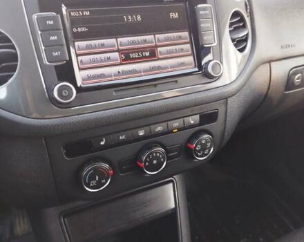 Черный Фольксваген Тигуан, объемом двигателя 1.98 л и пробегом 190 тыс. км за 12700 $, фото 6 на Automoto.ua