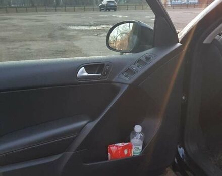 Чорний Фольксваген Тігуан, об'ємом двигуна 1.98 л та пробігом 128 тис. км за 14500 $, фото 16 на Automoto.ua