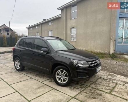 Чорний Фольксваген Тігуан, об'ємом двигуна 1.98 л та пробігом 248 тис. км за 12500 $, фото 5 на Automoto.ua