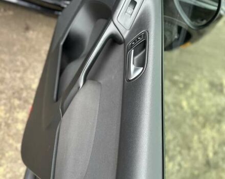 Черный Фольксваген Тигуан, объемом двигателя 1.98 л и пробегом 180 тыс. км за 12800 $, фото 6 на Automoto.ua