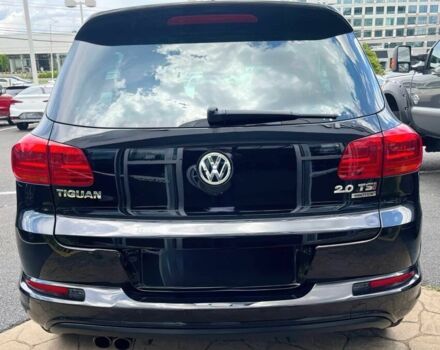 Черный Фольксваген Тигуан, объемом двигателя 2 л и пробегом 79 тыс. км за 2300 $, фото 4 на Automoto.ua