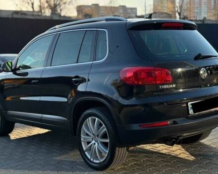 Черный Фольксваген Тигуан, объемом двигателя 2 л и пробегом 151 тыс. км за 9500 $, фото 2 на Automoto.ua