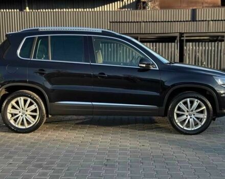 Черный Фольксваген Тигуан, объемом двигателя 2 л и пробегом 151 тыс. км за 9500 $, фото 1 на Automoto.ua