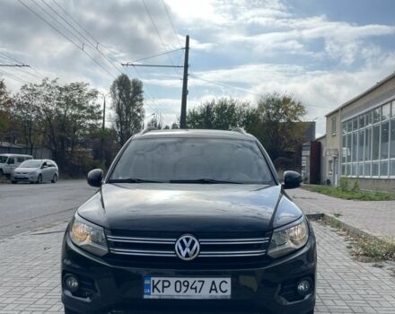 Черный Фольксваген Тигуан, объемом двигателя 2 л и пробегом 179 тыс. км за 12900 $, фото 1 на Automoto.ua