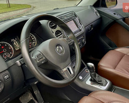 Чорний Фольксваген Тігуан, об'ємом двигуна 2 л та пробігом 223 тис. км за 16950 $, фото 44 на Automoto.ua