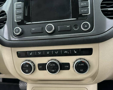 Черный Фольксваген Тигуан, объемом двигателя 1.98 л и пробегом 143 тыс. км за 12400 $, фото 35 на Automoto.ua