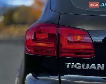 Черный Фольксваген Тигуан, объемом двигателя 2 л и пробегом 139 тыс. км за 17900 $, фото 9 на Automoto.ua